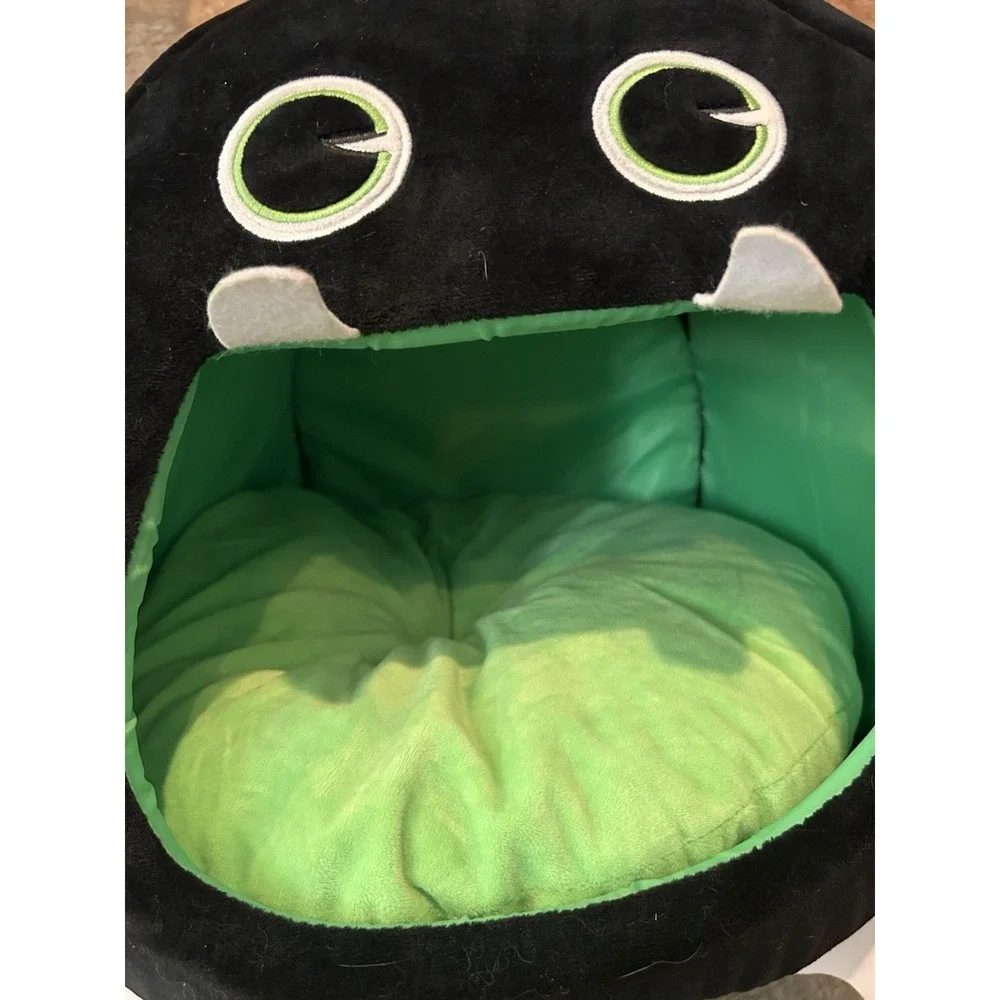 Halloween Fall Black Spider‎ New w/ tags 16.14 X 21.65  X 14.17 Cat Dog Pet Bed